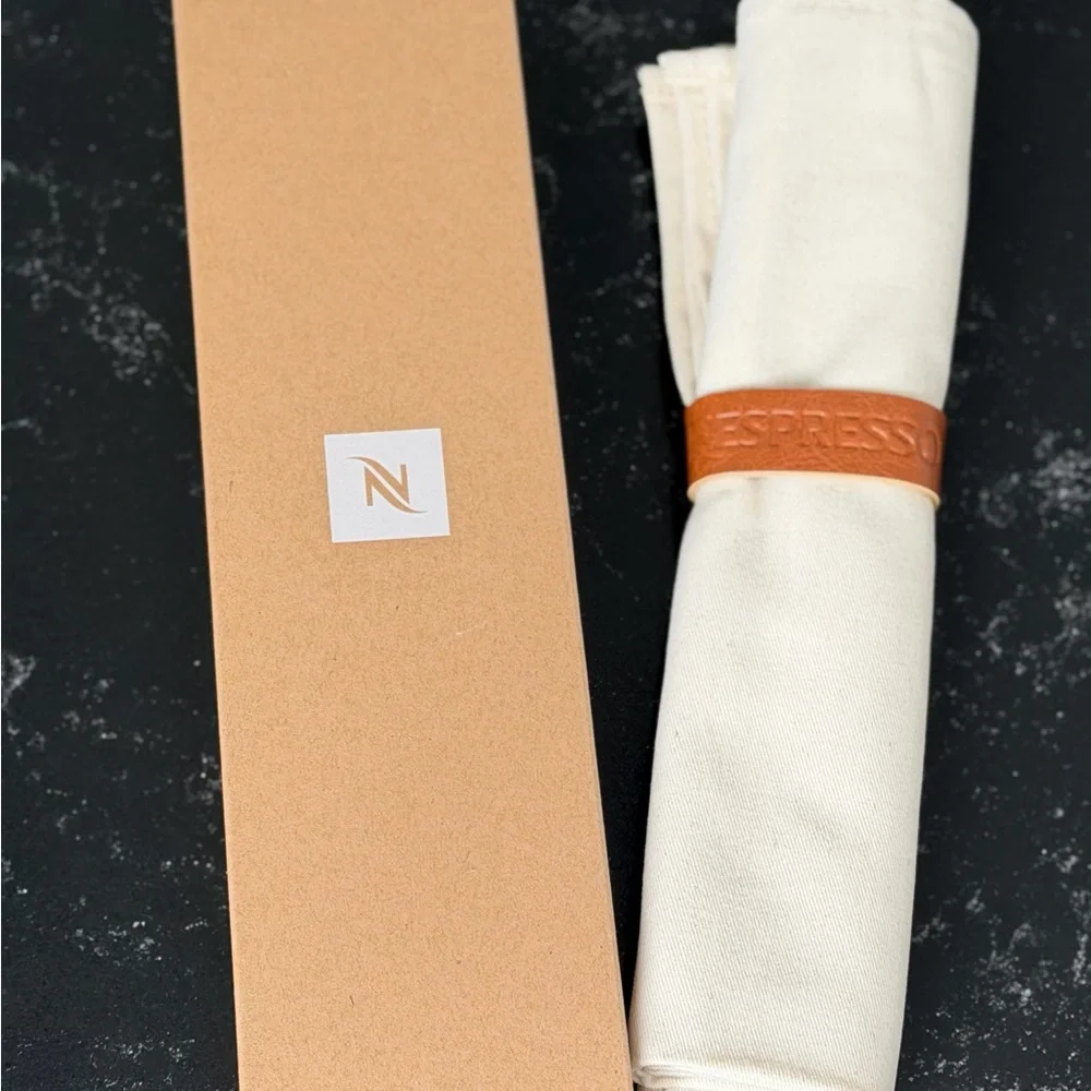 Nespresso Stackable Serving Set & Barista Towel - Picture 4 of 4